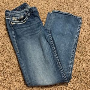 Like new Vigoss jeans.